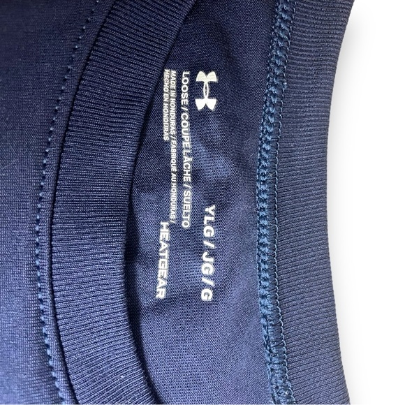 ✨BOYS NAVY ADIDAS SHIRT✨ - Picture 3 of 4